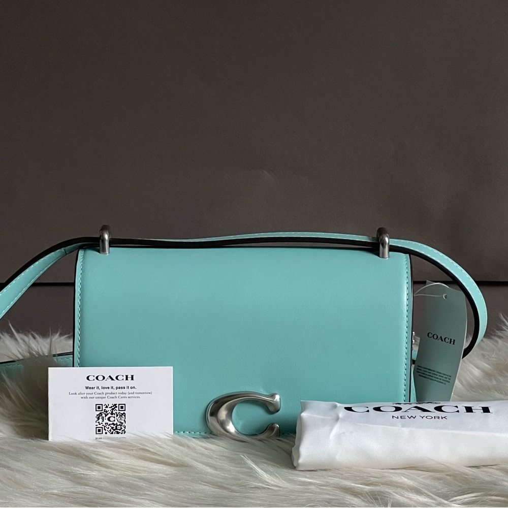 CD724 - Coach Bandit Crossbody - Picture 13 of 14